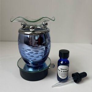 Blue Fish Design Electric Oil Warmer with White Tea & Ginger Essential Oil
